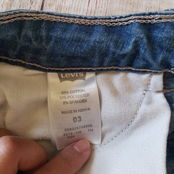 Levis shorty short - Picture 4 of 12